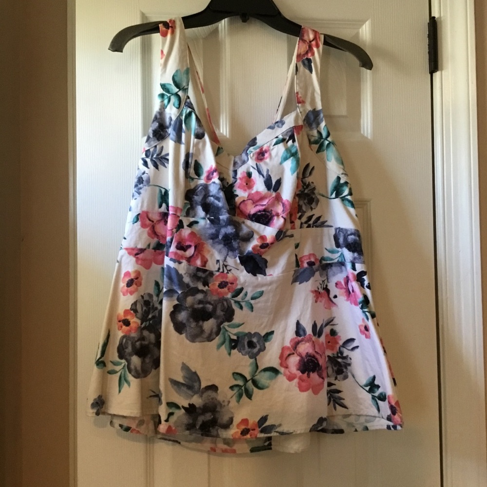 1x Torrid peplum top